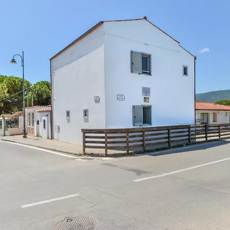 Casina Napoleonica 펜션 라코나